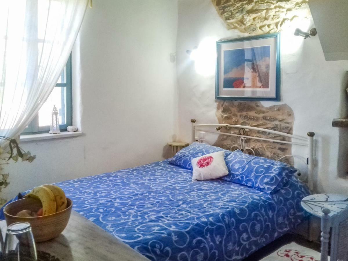 Private Studio In Historic House Lastros Dış mekan fotoğraf