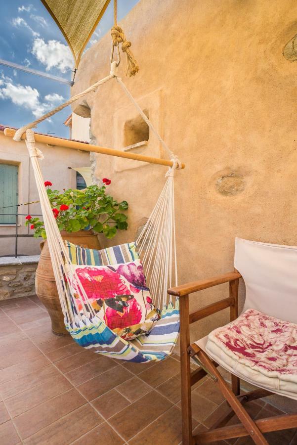 Private Studio In Historic House Lastros Dış mekan fotoğraf